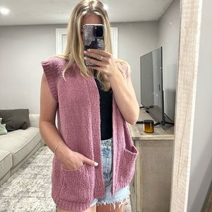 Knitted pink cardigan